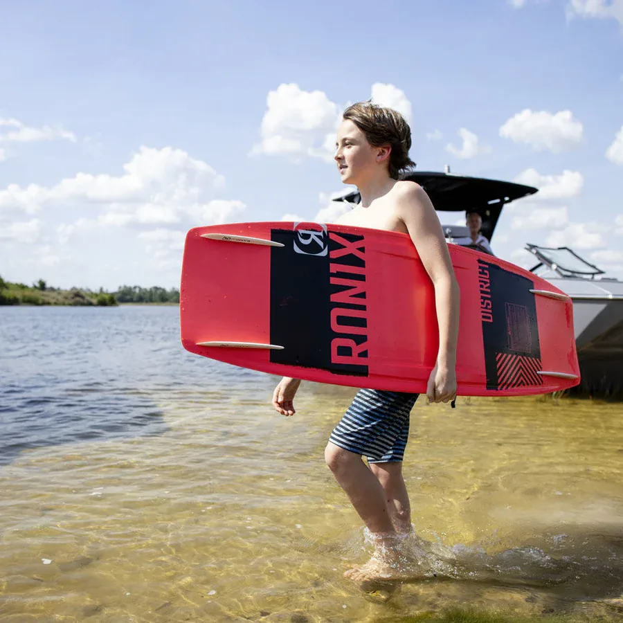 Ronix Kid’s District Wakeboard w/ Divide Bindings