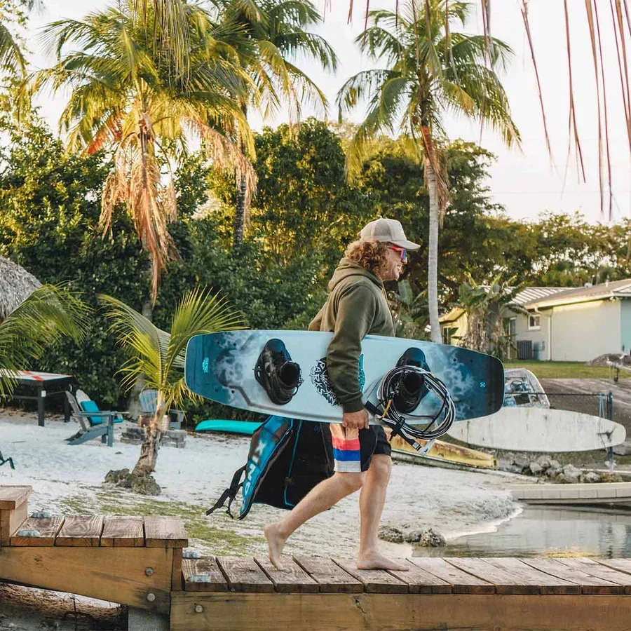 Ronix Parks Wakeboard w/ Park Bindings