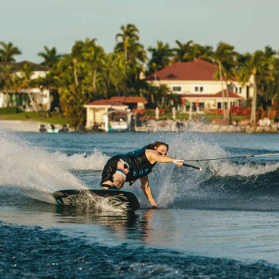 Ronix Parks Wakeboard w/ Park Bindings