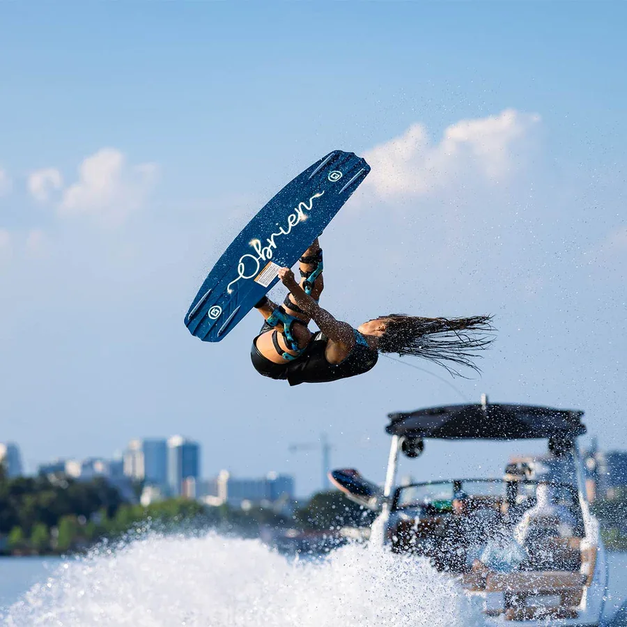 O’Brien Women’s Spark Wakeboard w/ Infuse Bindings