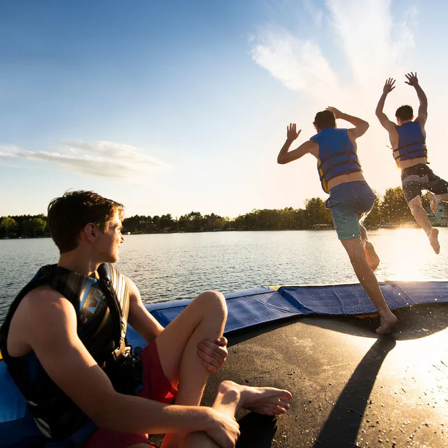 Rave Sports Aqua Jump Eclipse Water Trampoline – 20