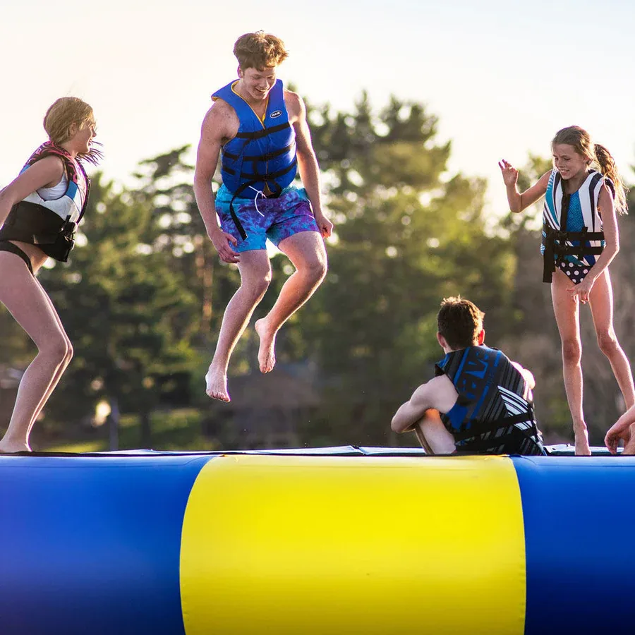 Rave Sports Aqua Jump Eclipse Water Trampoline – 20