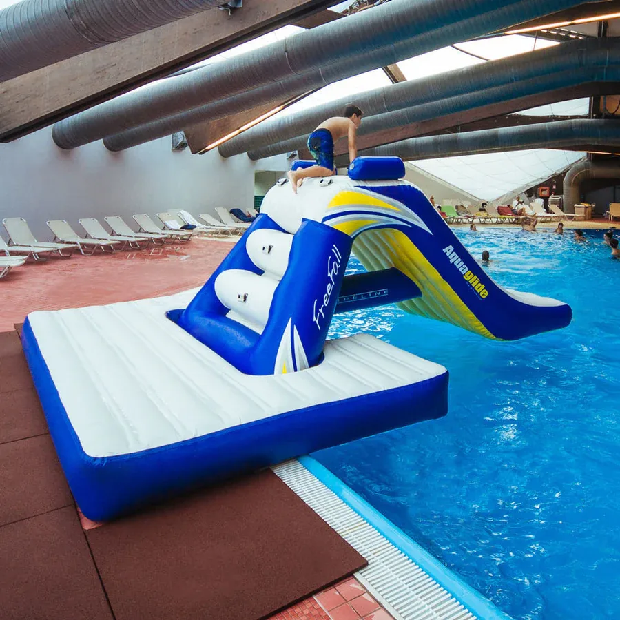 Aquaglide Freefall 6 Landing Pad