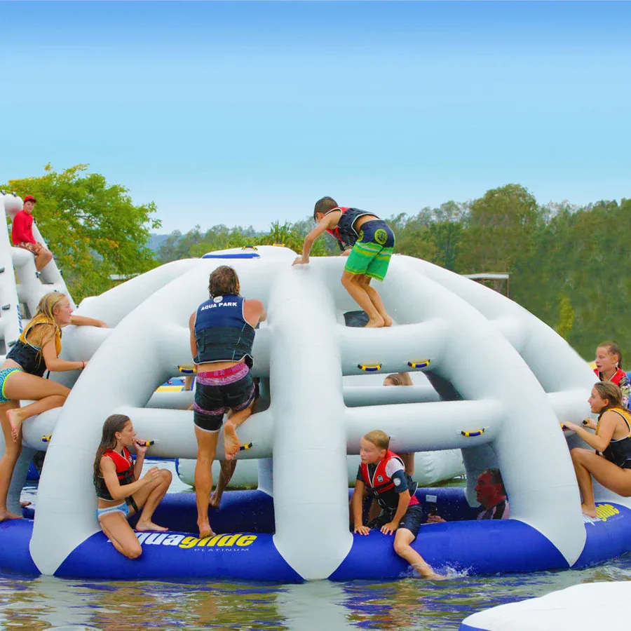 Aquaglide Thunderdome