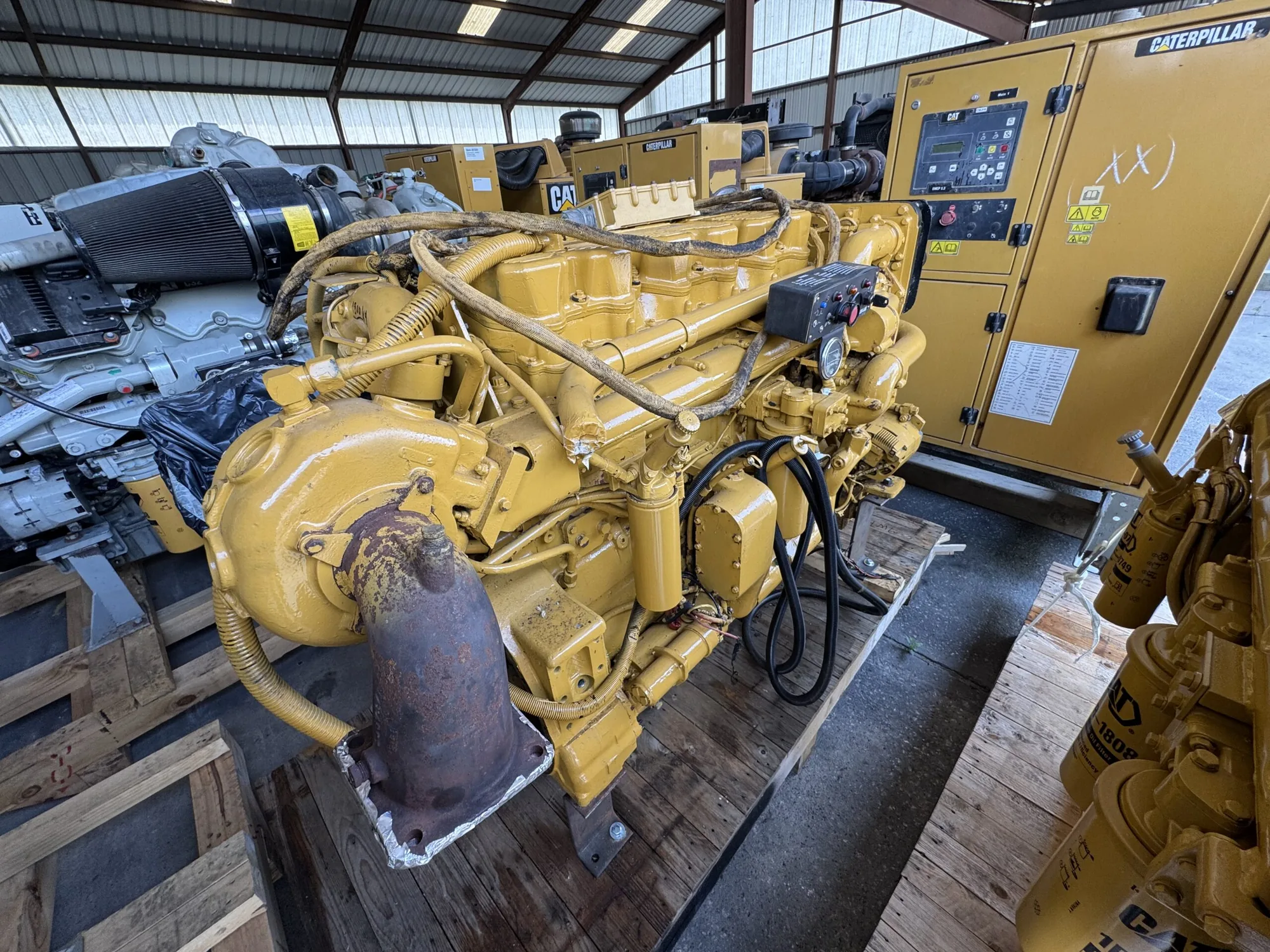 High Hour Runner Caterpillar 3406E DITA 550HP  Diesel Marine Engine