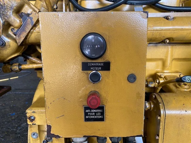High Hour Runner Caterpillar 3406C 400HP  Diesel Marine Engine
