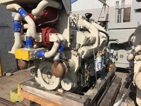 Rebuilt Cummins KTA-38-M 1045HP  Diesel Marine Engine