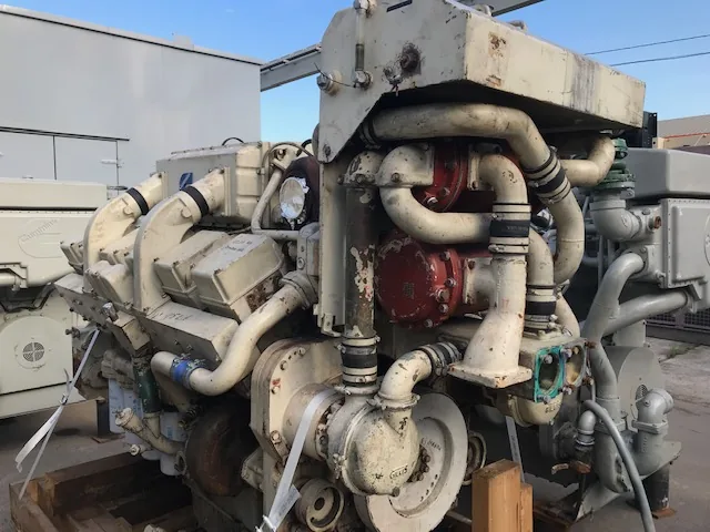 High Hour Runner Cummins KTA-38 1045HP  Diesel Marine Engine