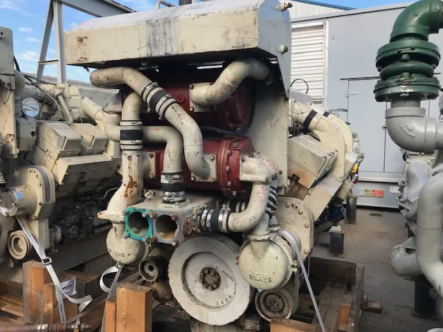 High Hour Runner Cummins KTA-38 1045HP  Diesel Marine Engine