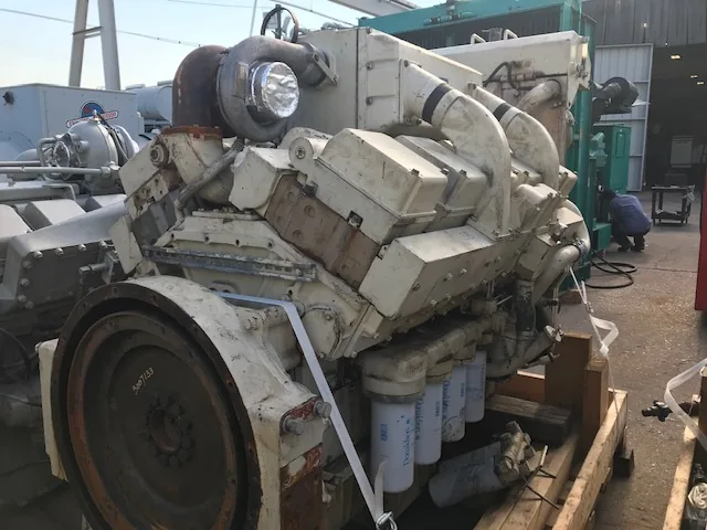 High Hour Runner Cummins KTA-38 1045HP  Diesel Marine Engine