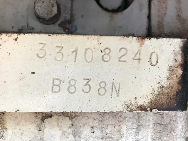 High Hour Runner Cummins KTA-38 1045HP  Diesel Marine Engine
