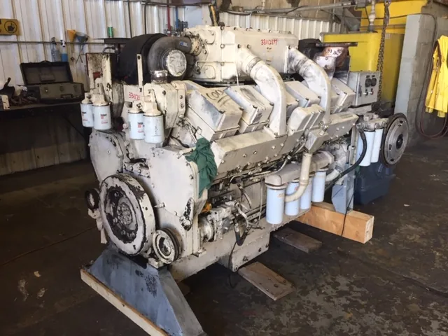 High Hour Cummins KT38-M 800HP  Diesel Marine Engine