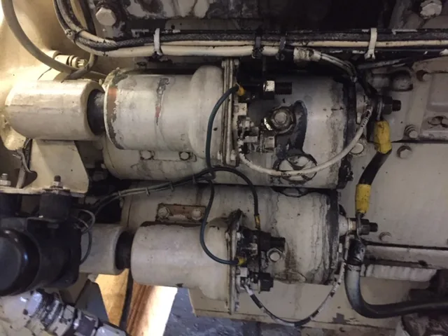 High Hour Cummins KT38-M 800HP  Diesel Marine Engine