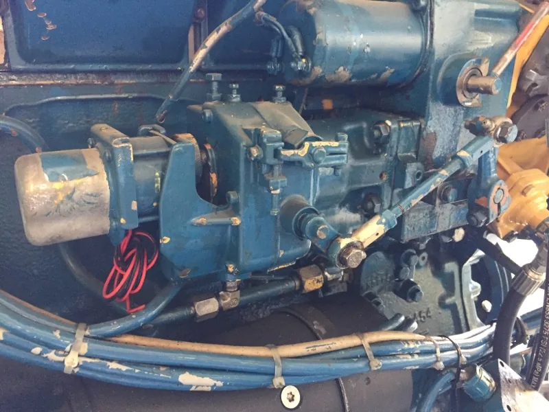 High Hour Runner Caterpillar 3304 DIT 127HP  Diesel Marine Engine
