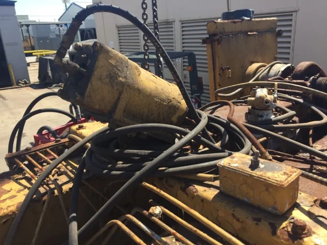 Good Used Caterpillar D399 TA 1125HP  Diesel Marine Engine